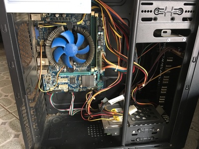 交易风波 200元电脑回收引发的冲突